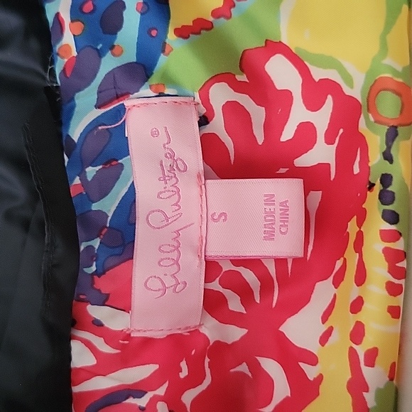 Lilly Pulitzer Navy Blue Down Feather Puffer Vest Small Floral Lining - Picture 2 of 10